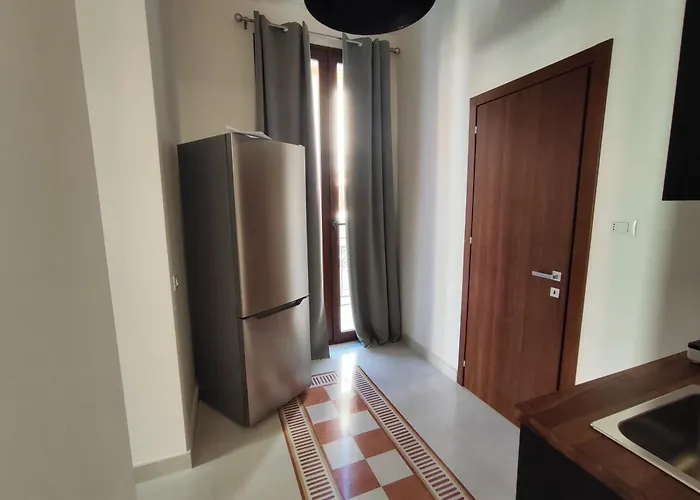 Palazzo Orangea 1 Piano Apartment *